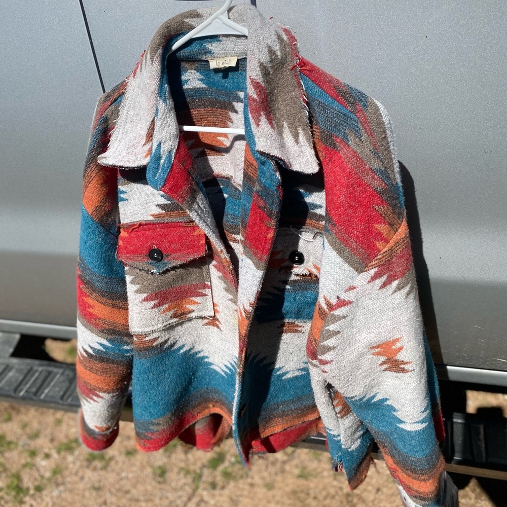 Aztec sweater - Picture 3 of 4